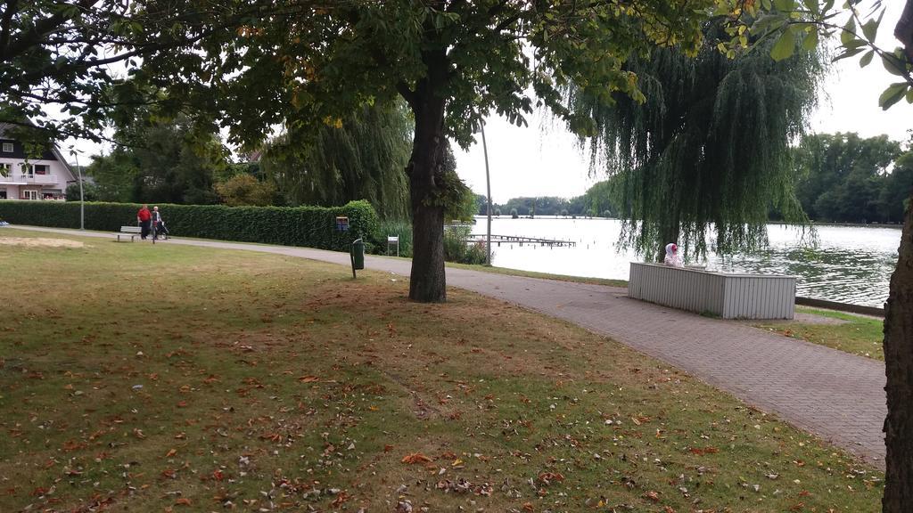 Lake Park Berlare Luaran gambar