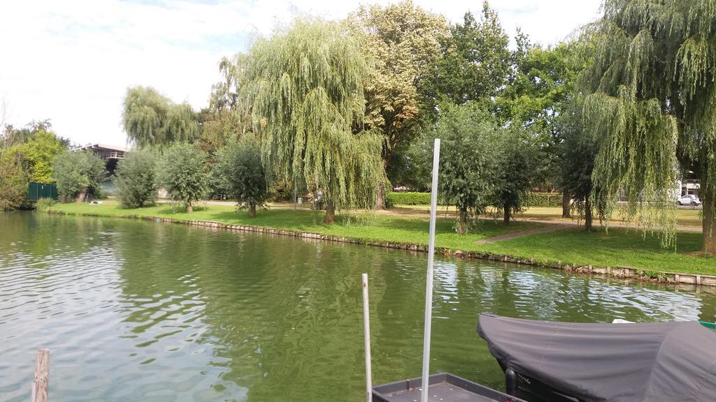 Lake Park Berlare Luaran gambar